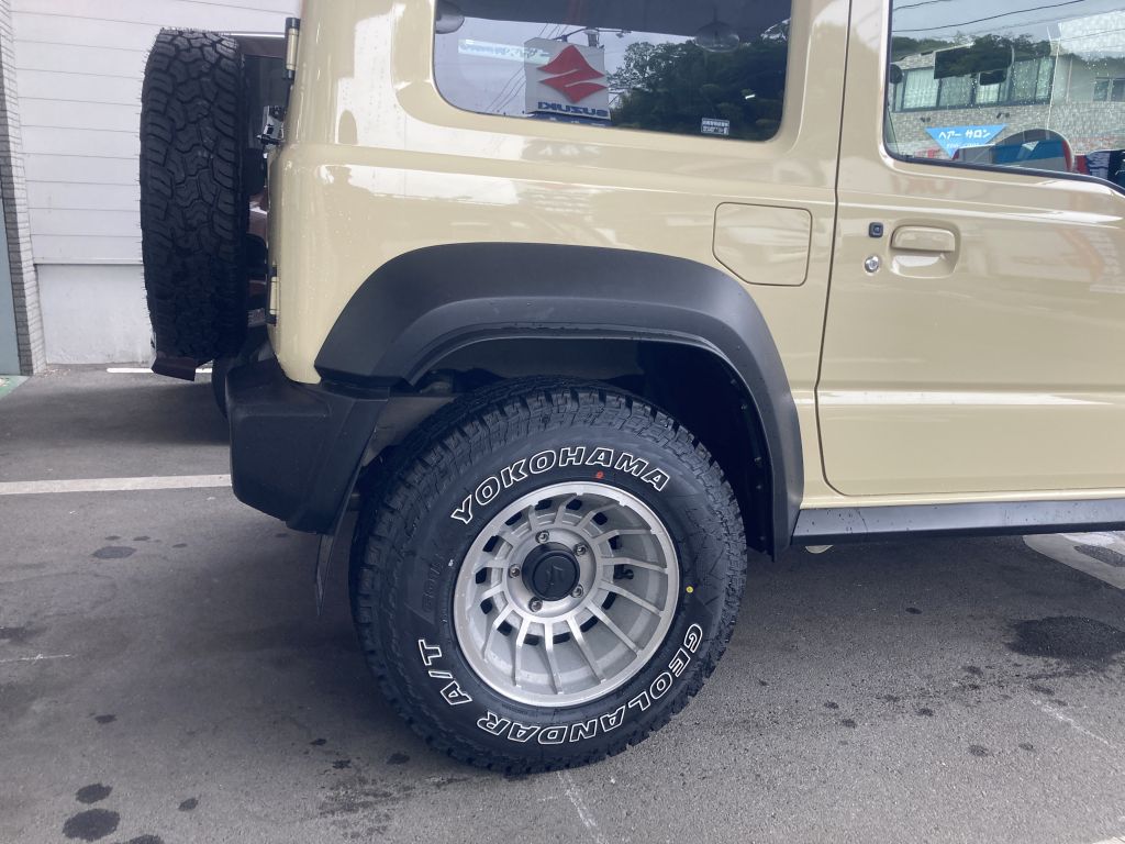 JB74Wジムニーシエラ 50mmオーバーフェンダー取付 ジオランダーAT 235 