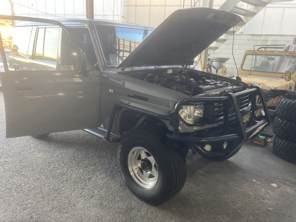 ランクルプラド78　ヒーターコア水漏れ修理　KZJ78　平成6年式　広島市の画像