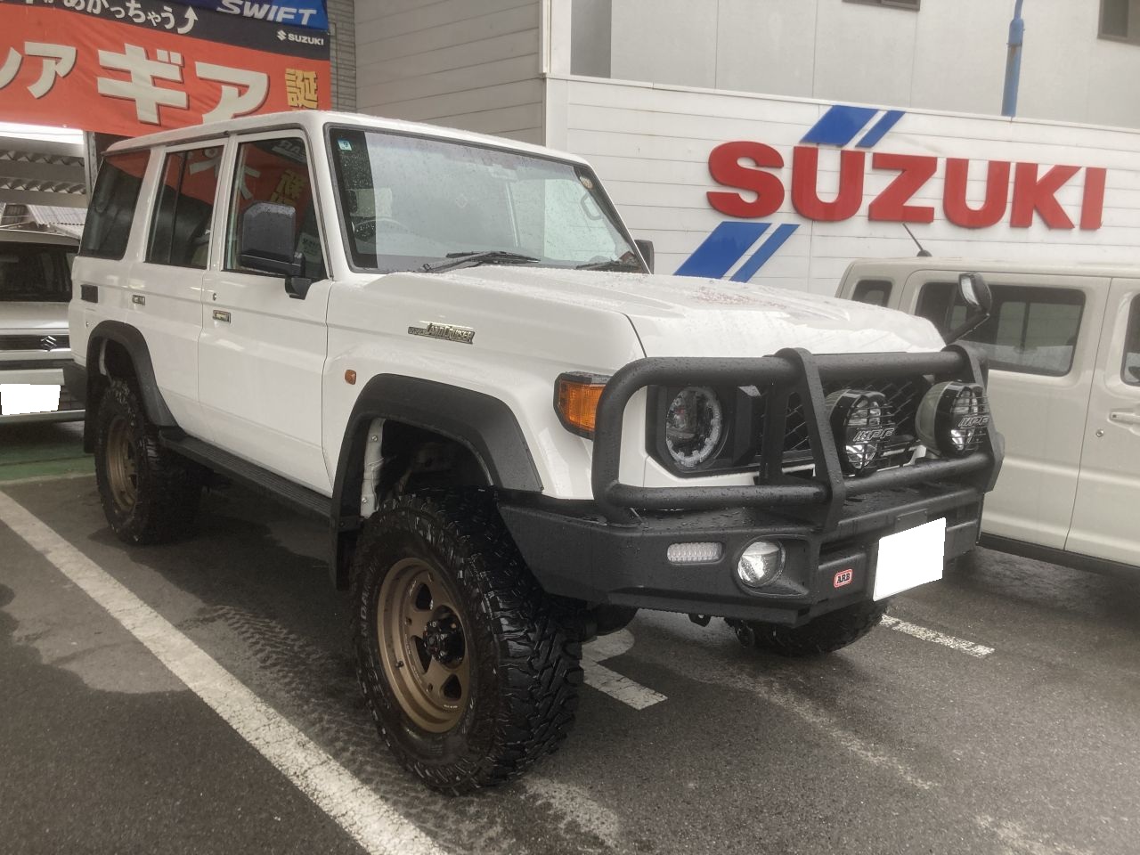 ランクル76 オールドマンエミューリフトアップキット取り付け GDJ76W