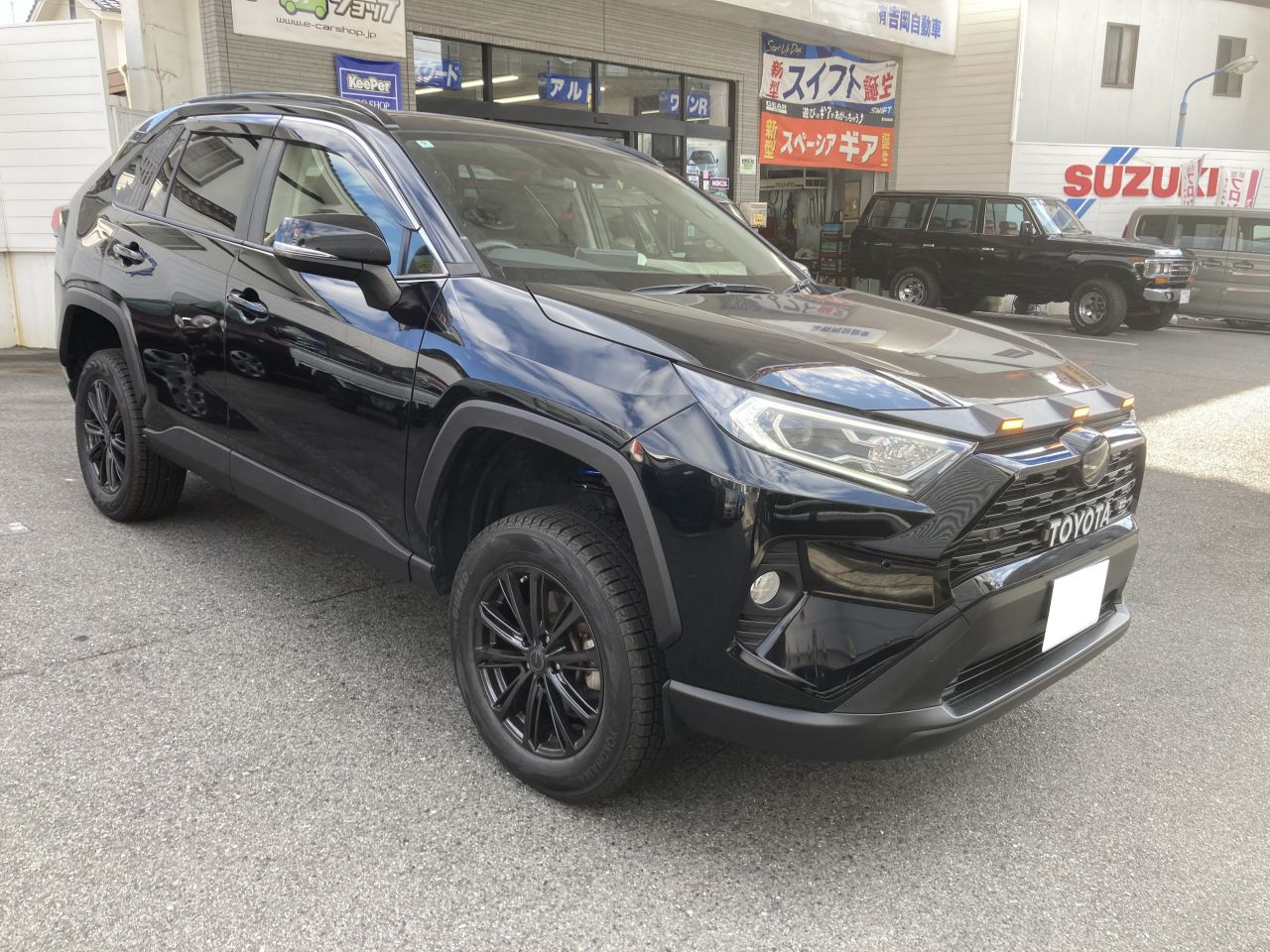 RAV4 リフトアップ　イージーアップ＆スーパーアップサス　AXAH52　広島市の画像