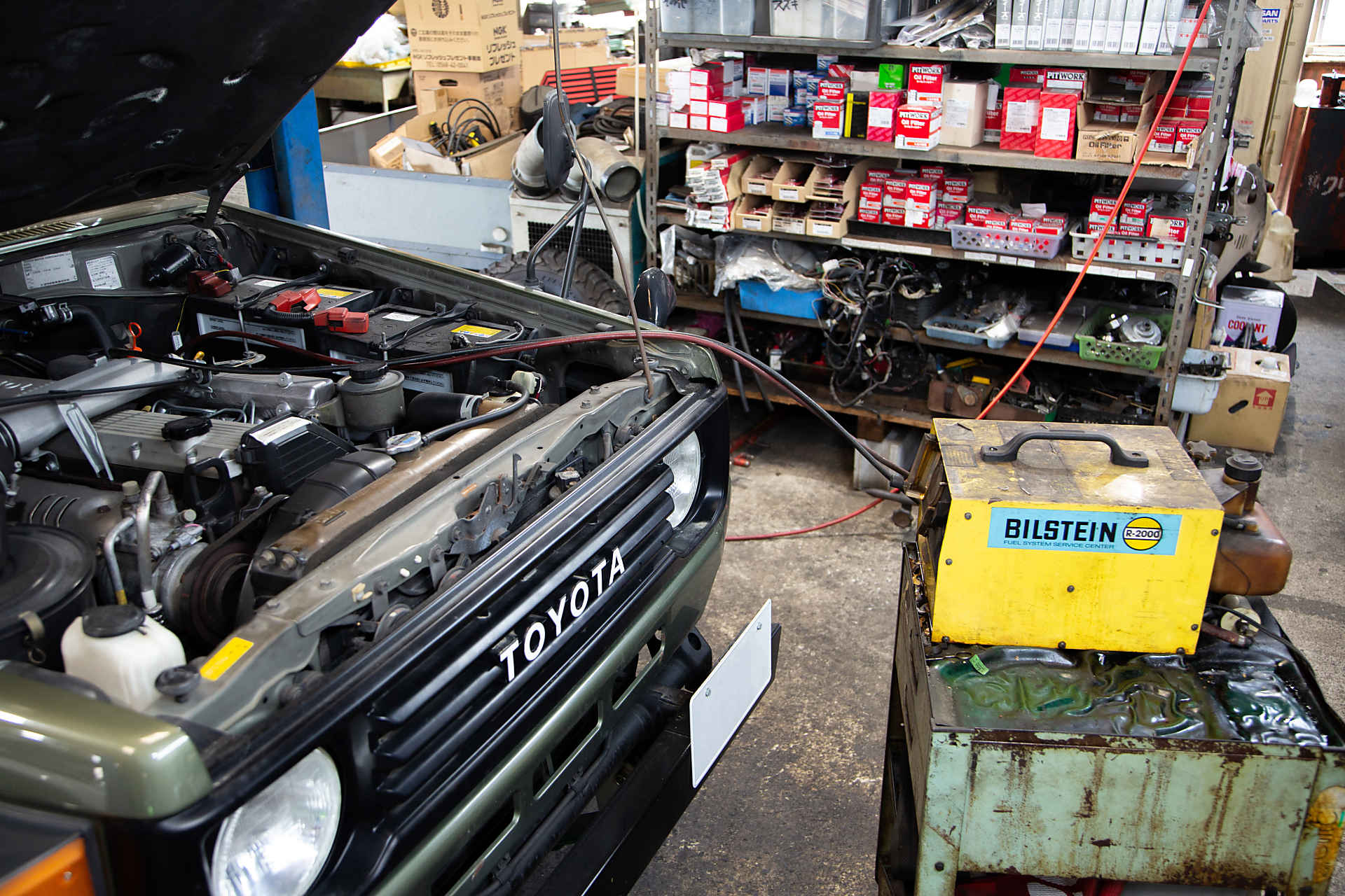 エンジンサービス | サービス紹介 | 車検・整備・カスタムなど車のこと